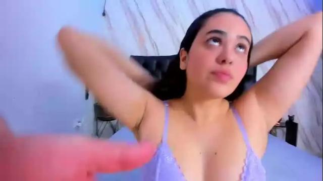 Image 10 of megan_and_max0 Stream on Chaturbate on 20 months ago