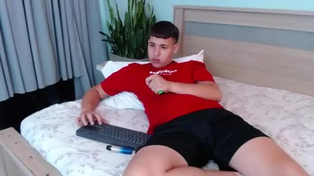 Image 4 of megan_and_paolo Stream on Chaturbate on 13 months ago