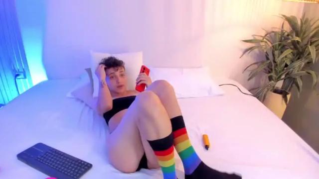 Image 4 of megan_ashly Stream on Chaturbate on 15 months ago