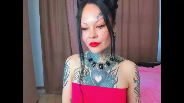 Image 4 of megan_blackmoon Stream on Chaturbate on 1 month ago