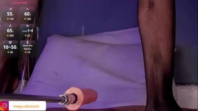 Image 2 of megan_browns1 Stream on Chaturbate on 2 days ago