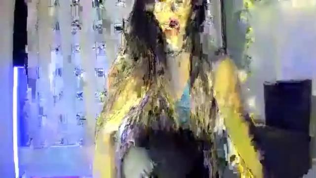 Image 10 of megan_charlotte Stream on Chaturbate on 22 months ago