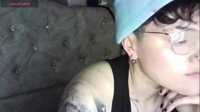 Image 2 of megan_coop3r_ Stream on Chaturbate on 1 month ago
