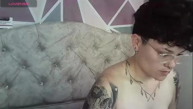 Image 2 of megan_coop3r_ Stream on Chaturbate on 1 month ago