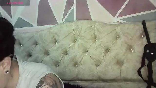 Image 11 of megan_coop3r_ Stream on Chaturbate on 1 month ago