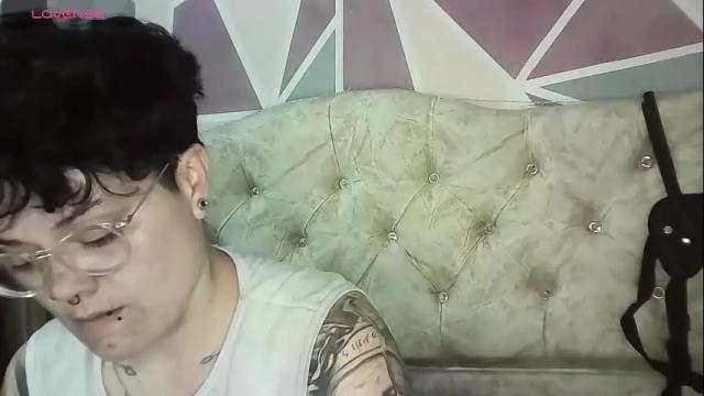 Image 8 of megan_coop3r_ Stream on Chaturbate on 1 month ago