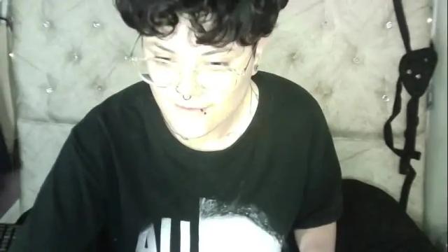 Image 2 of megan_coop3r_ Stream on Chaturbate on 1 month ago