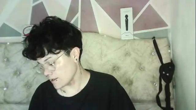 Image 7 of megan_coop3r_ Stream on Chaturbate on 1 month ago