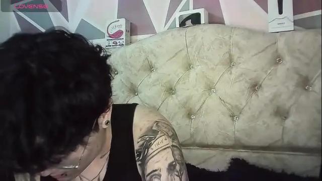 Image 6 of megan_coop3r_ Stream on Chaturbate on 22 days ago