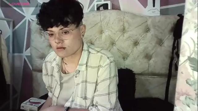 Image 8 of megan_coop3r_ Stream on Chaturbate on 20 days ago