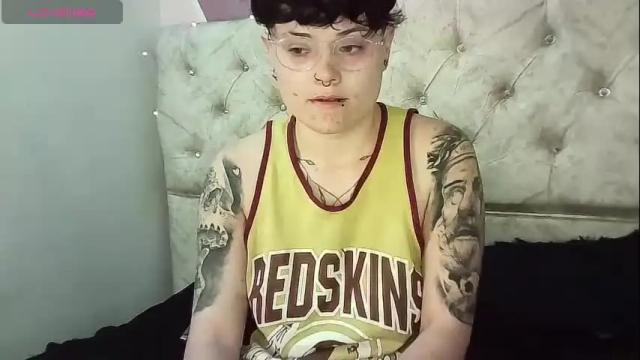Image 11 of megan_coop3r_ Stream on Chaturbate on 19 days ago