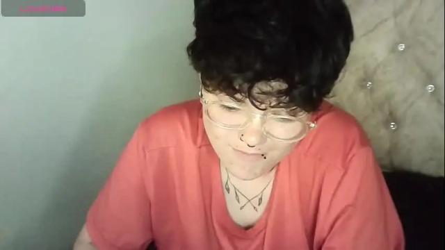 Image 11 of megan_coop3r_ Stream on Chaturbate on 17 days ago