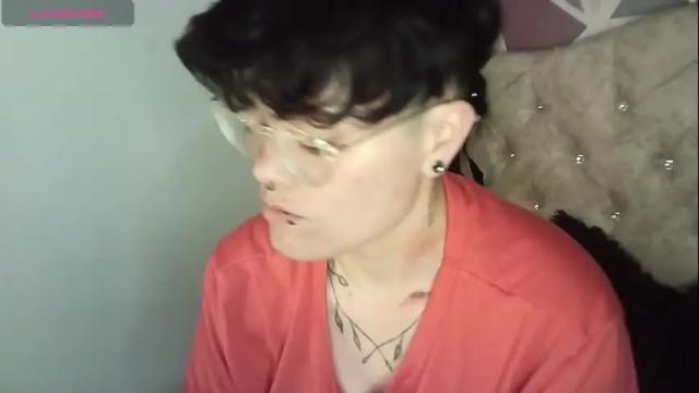 Image 6 of megan_coop3r_ Stream on Chaturbate on 17 days ago