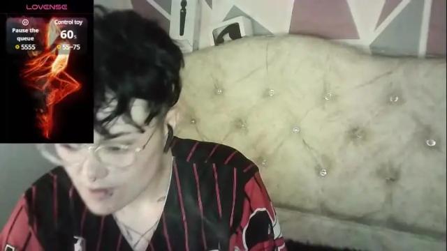 Image 8 of megan_coop3r_ Stream on Chaturbate on 15 days ago