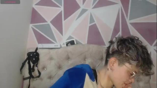 Image 10 of megan_coop3r_ Stream on Chaturbate on 8 days ago