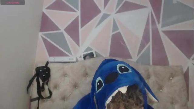 Image 4 of megan_coop3r_ Stream on Chaturbate on 8 days ago