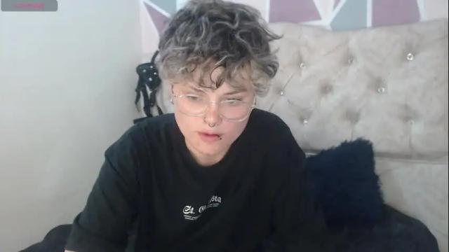 Image 7 of megan_coop3r_ Stream on Chaturbate on 3 days ago
