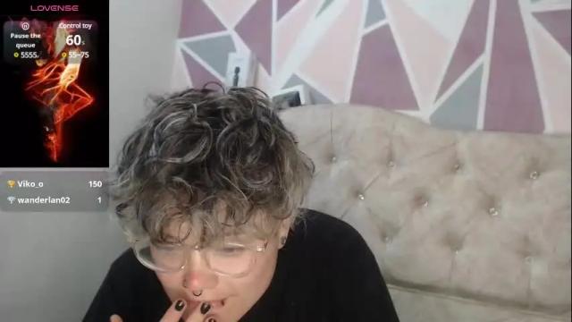 Image 6 of megan_coop3r_ Stream on Chaturbate on 1 month ago