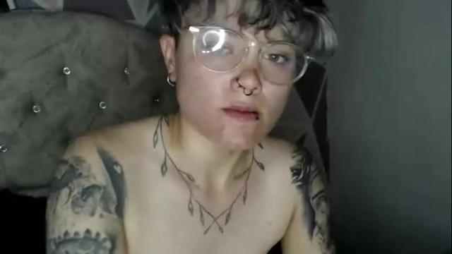 Image 4 of megan_coop3r_ Stream on Chaturbate on 1 month ago