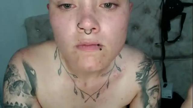 Image 7 of megan_coop3r_ Stream on Chaturbate on 1 month ago