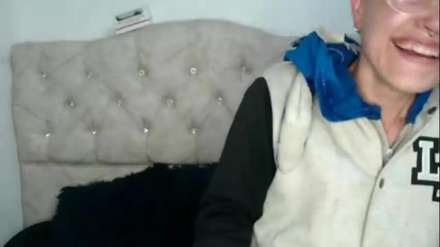Image 4 of megan_coop3r_ Stream on Chaturbate on 25 days ago