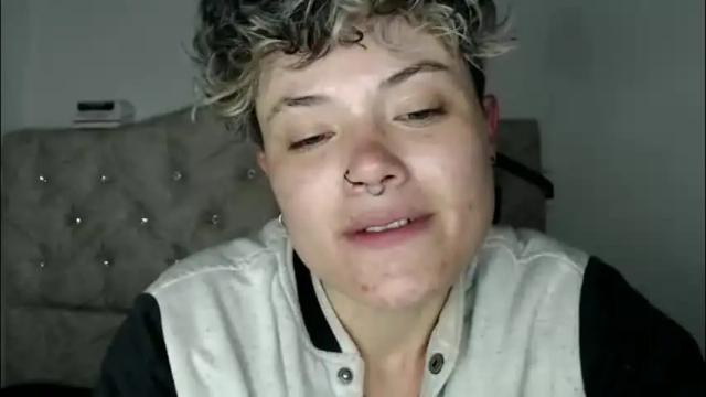 Image 4 of megan_coop3r_ Stream on Chaturbate on 15 days ago