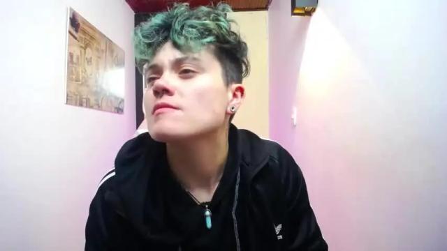 Image 12 of megan_coopeer Stream on Chaturbate on 16 months ago