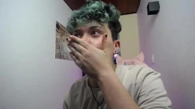 Image 11 of megan_coopeer Stream on Chaturbate on 16 months ago