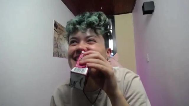 Image 2 of megan_coopeer Stream on Chaturbate on 16 months ago