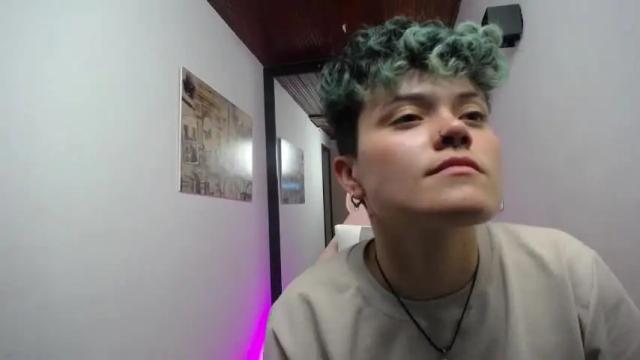 Image 8 of megan_coopeer Stream on Chaturbate on 16 months ago