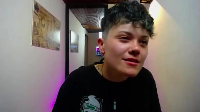 Image 11 of megan_coopeer Stream on Chaturbate on 16 months ago