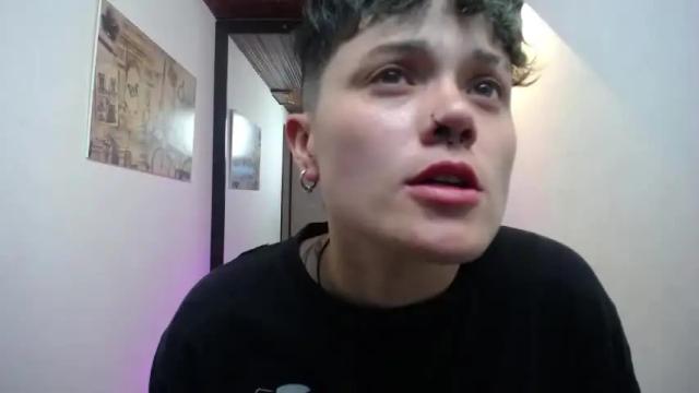 Image 3 of megan_coopeer Stream on Chaturbate on 16 months ago