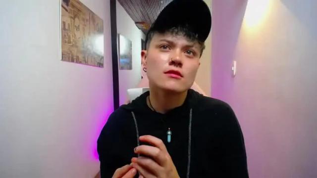 Image 3 of megan_coopeer Stream on Chaturbate on 24 months ago