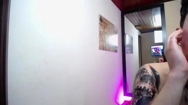 Image 6 of megan_coopeer Stream on Chaturbate on 16 months ago
