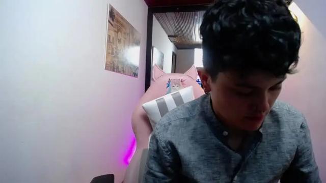 Image 4 of megan_coopeer Stream on Chaturbate on 16 months ago