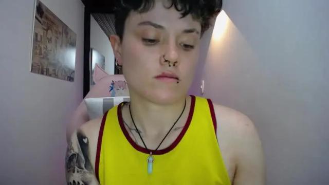Image 10 of megan_coopeer Stream on Chaturbate on 16 months ago