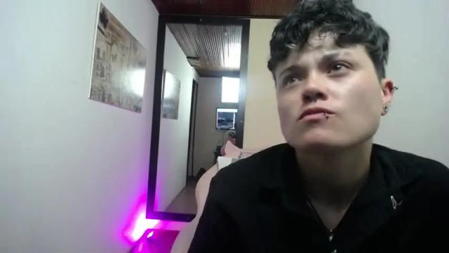 Image 11 of megan_coopeer Stream on Chaturbate on 16 months ago
