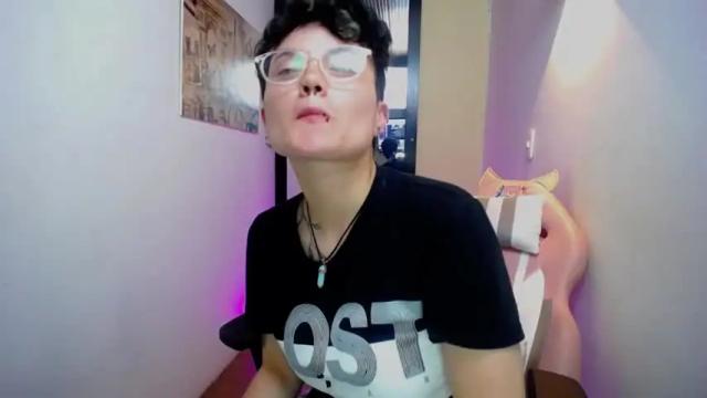 Image 12 of megan_coopeer Stream on Chaturbate on 15 months ago