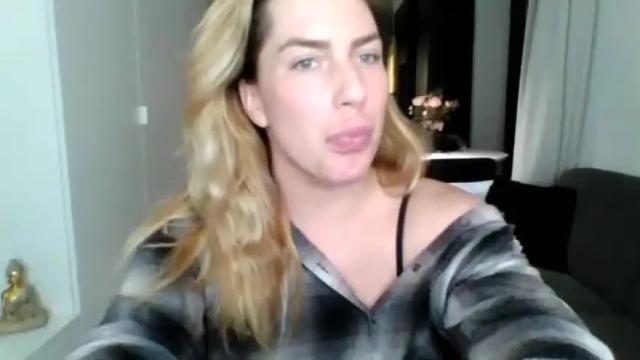 Thumbnail 1, megan_coxxxx's Stream at Chaturbate, 17 months ago