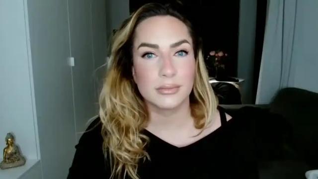 Thumbnail 2, megan_coxxxx's Stream at Chaturbate, 16 months ago