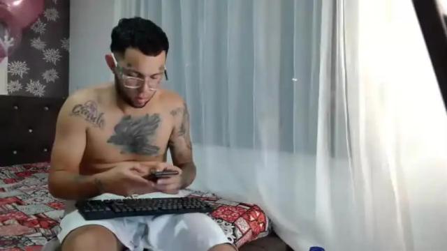 Image 4 of megan_david20 Stream on Chaturbate on 18 months ago