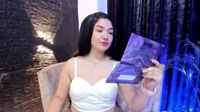 Image 10 of megan_devon Stream on Chaturbate on 28 days ago
