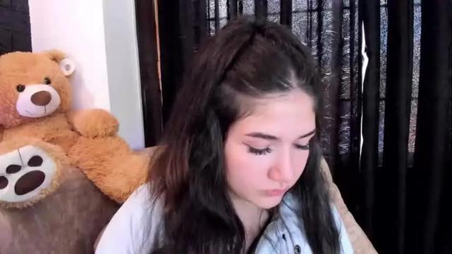 Image 10 of megan_devon Stream on Chaturbate on 15 days ago