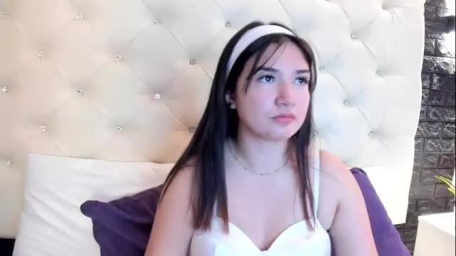 Image 10 of megan_devon Stream on Chaturbate on 6 days ago