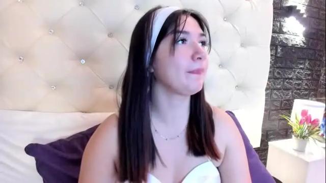 Image 11 of megan_devon Stream on Chaturbate on 6 days ago