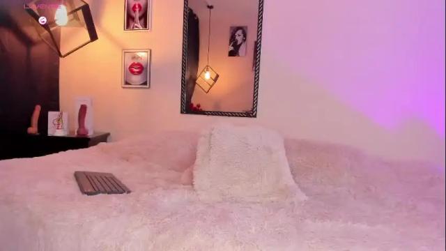 Image 12 of megan_do_santos Stream on Chaturbate on 1 month ago