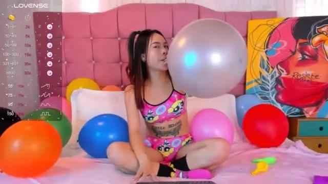 Image 6 of megan_foster1 Stream on Chaturbate on 16 months ago