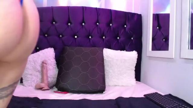 Image 3 of megan_fox_squirt Stream on Chaturbate on 12 months ago