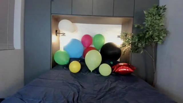 Image 4 of megan_holt6 Stream on Chaturbate on 14 months ago