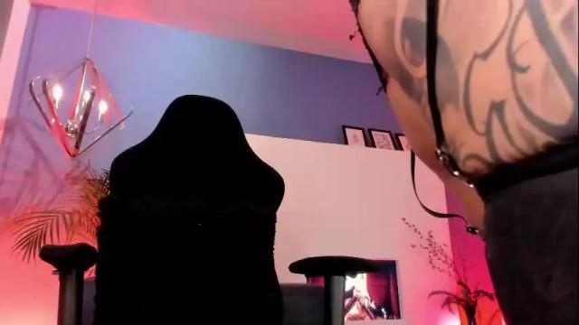 Image 7 of megan_inked_ Stream on Chaturbate on 10 days ago